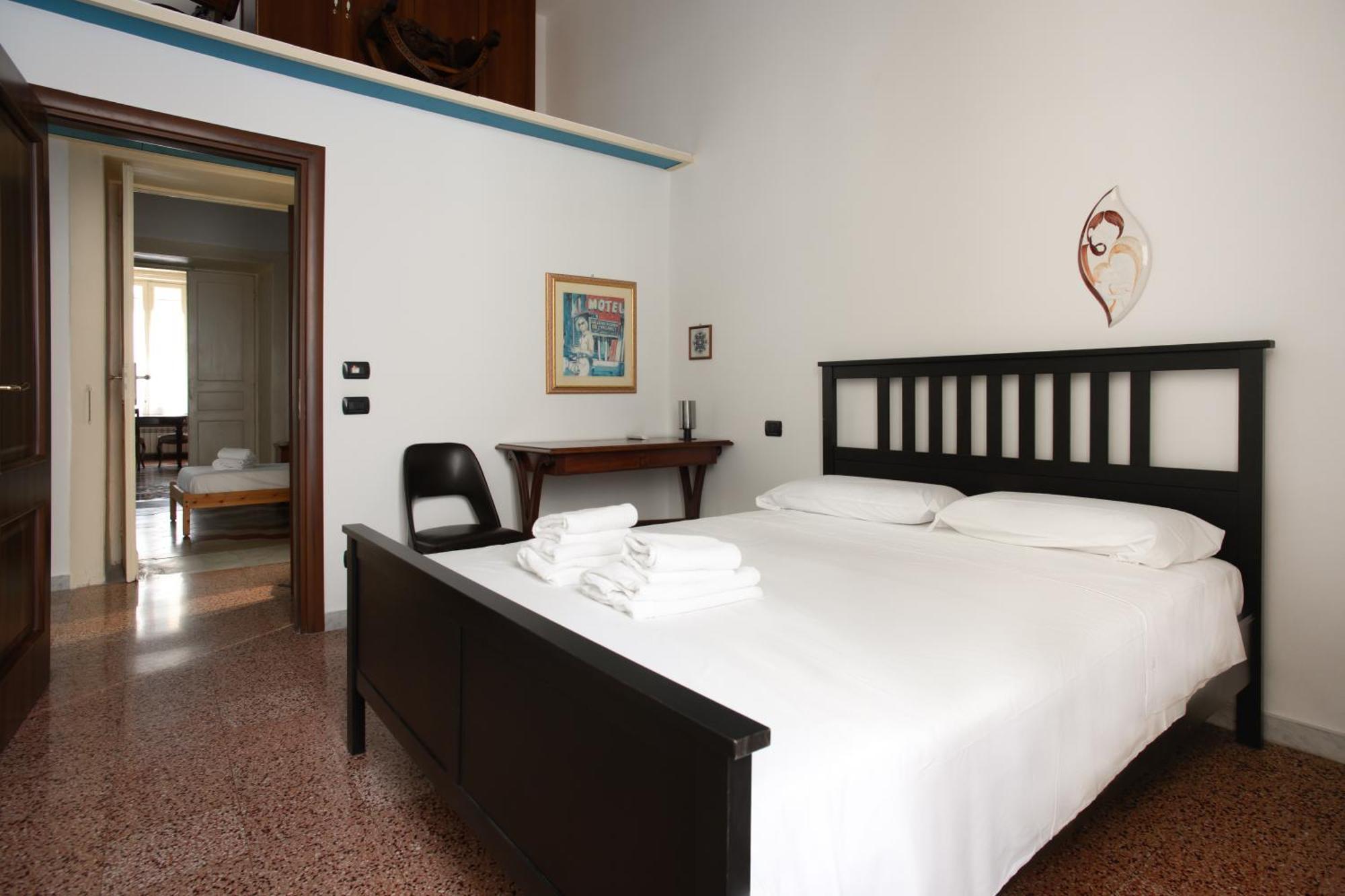 Apartament Regal Santa Chiara By Dimorra Neapol Zewnętrze zdjęcie